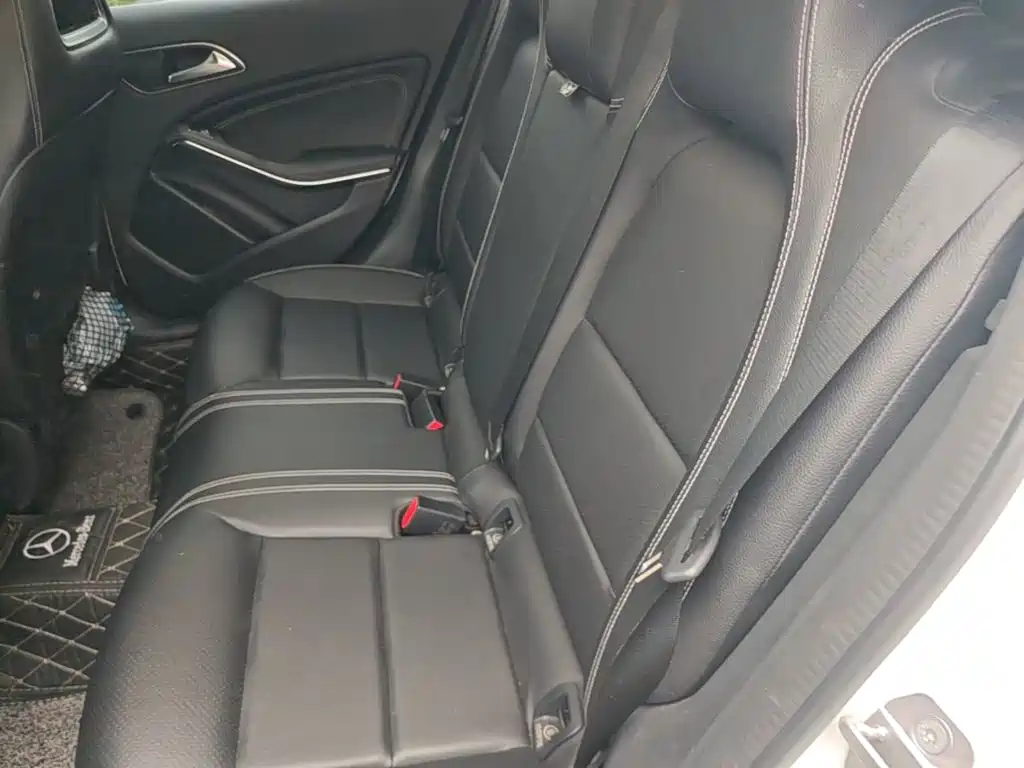 Mercedes-Benz GLA 2018 — фото 17