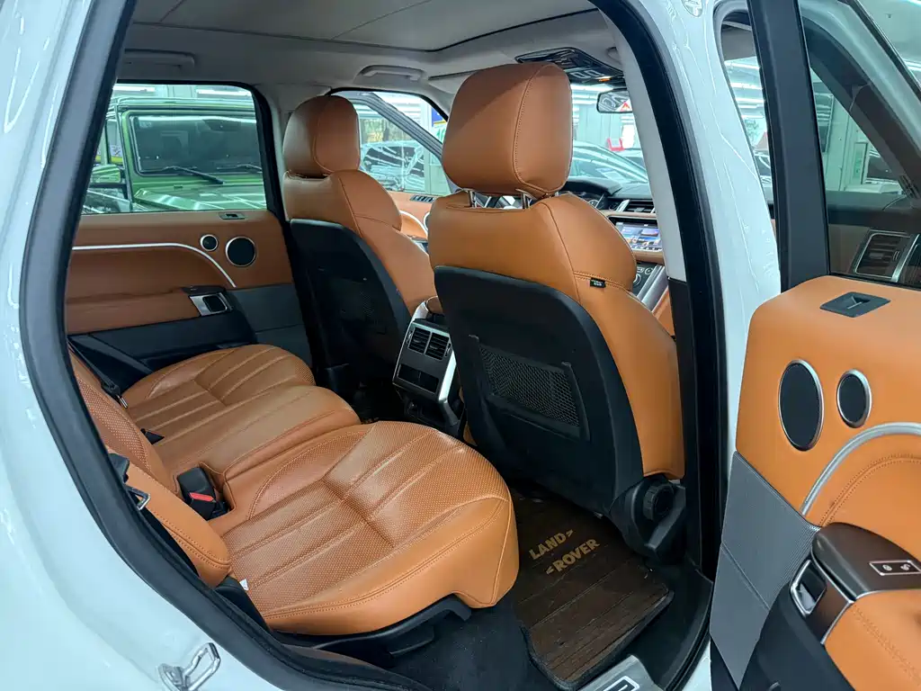 Land Rover Sport 2018 — фото 10