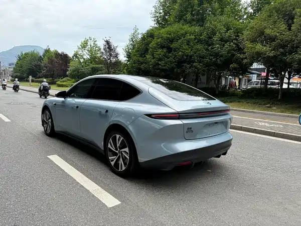 NIO ET5 2022