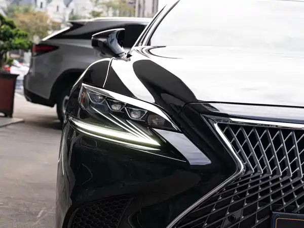 Lexus LS 2018