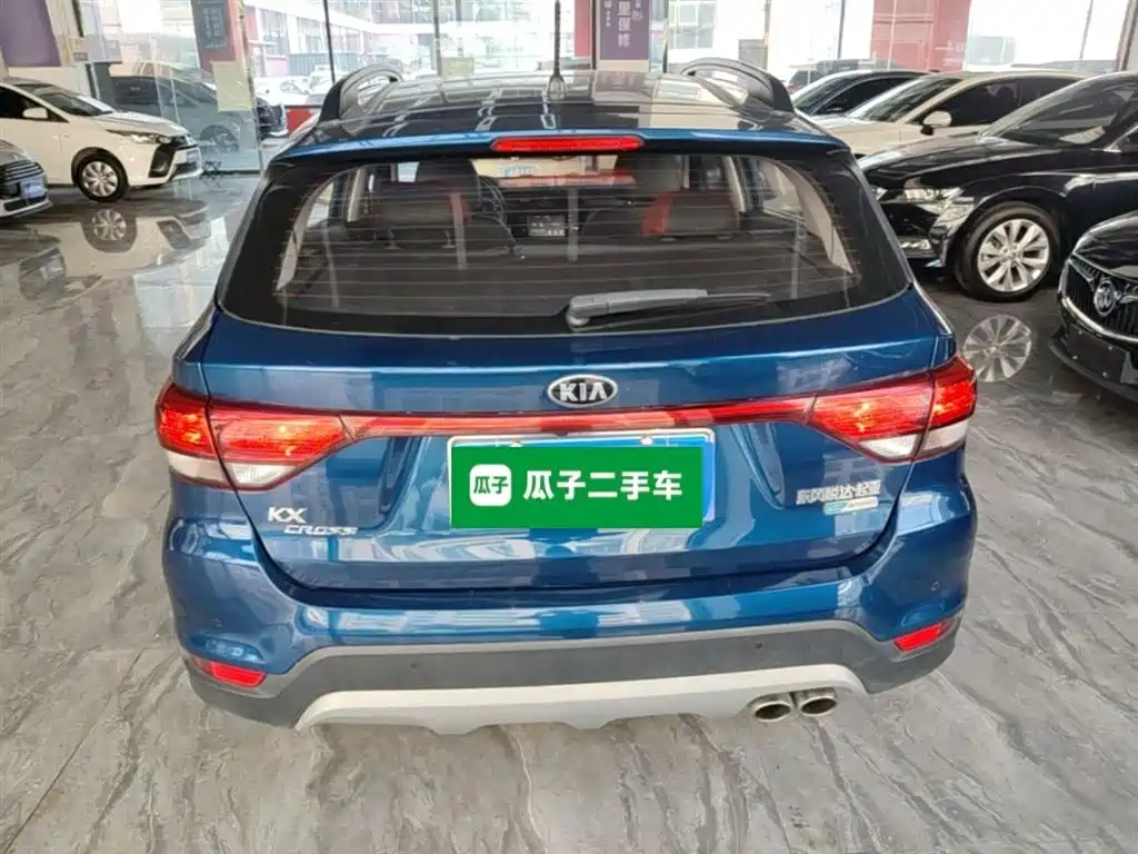 Kia KX Cross 2019 — фото 6