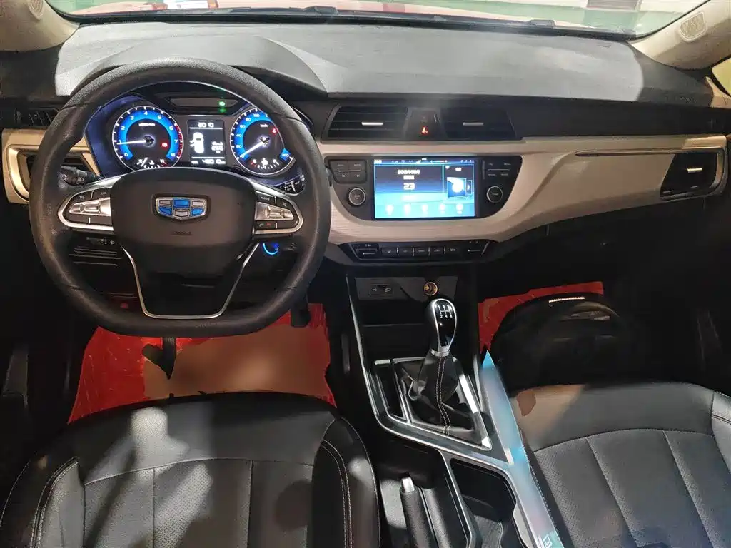 Geely Vision X3 2020 — фото 10