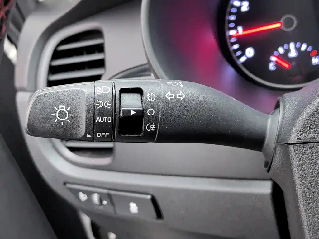 Kia KX CROSS 2019 — фото 21