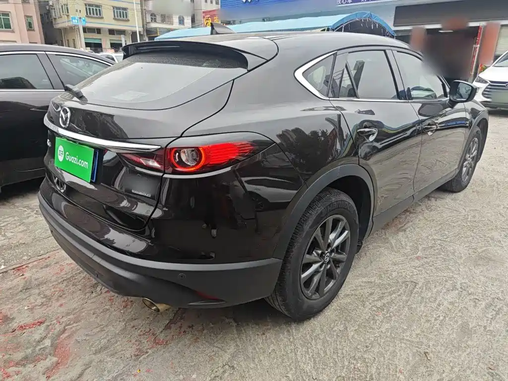Mazda CX-4 2021