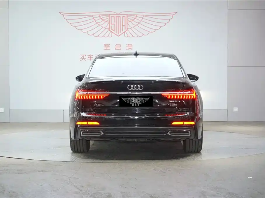 Audi A6L New Energy 2021 — фото 6