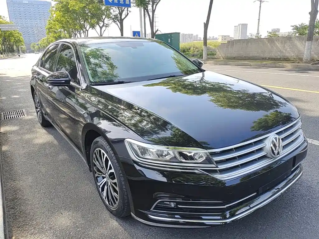 Volkswagen Phideon 2018 — фото 4