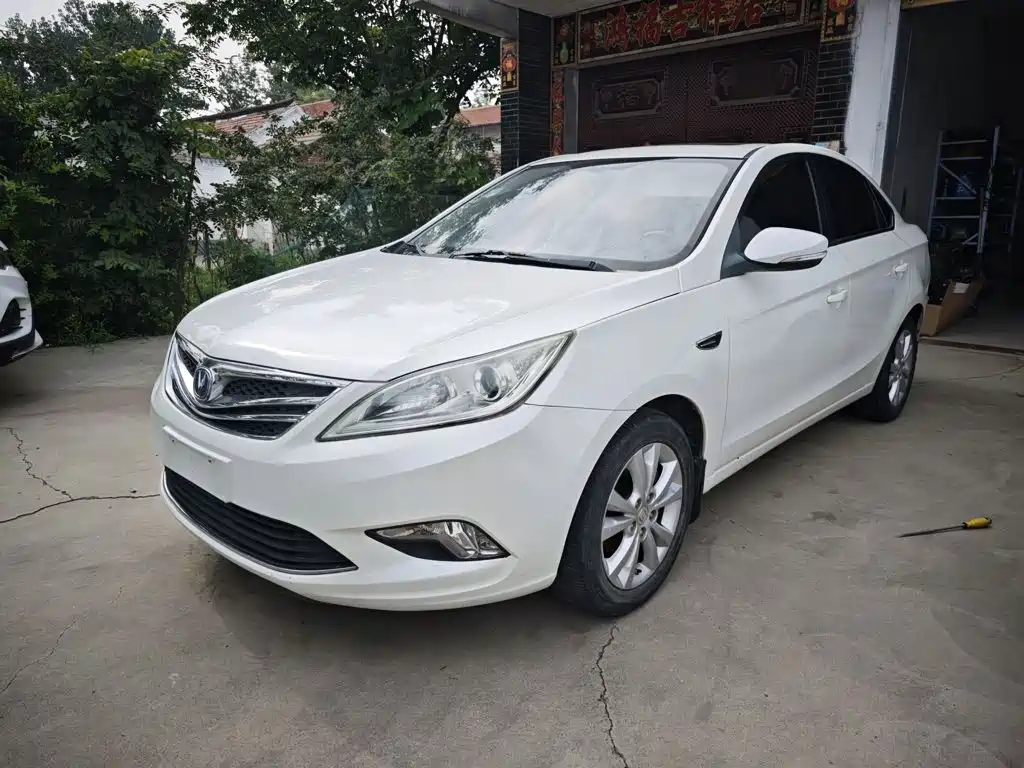 Changan Escape 2015