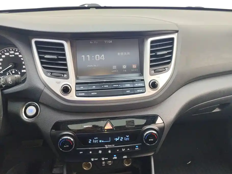 Hyundai Tucson 2016 — фото 13