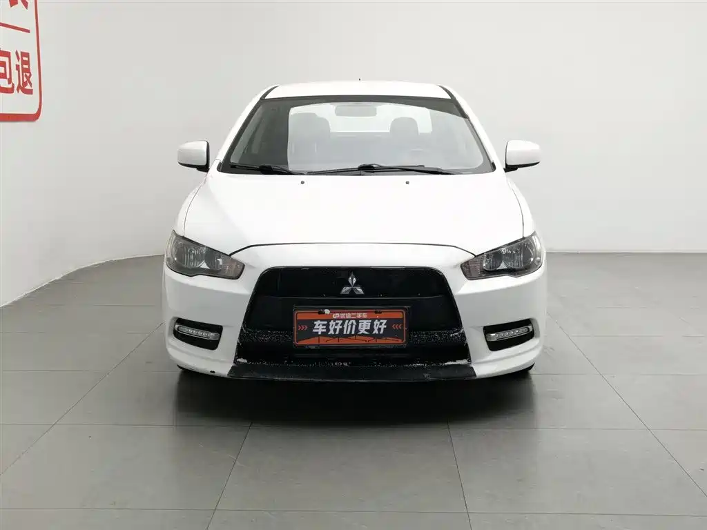 Mitsubishi Lancer EX 2014