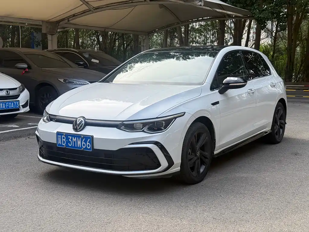Volkswagen Golf 2022
