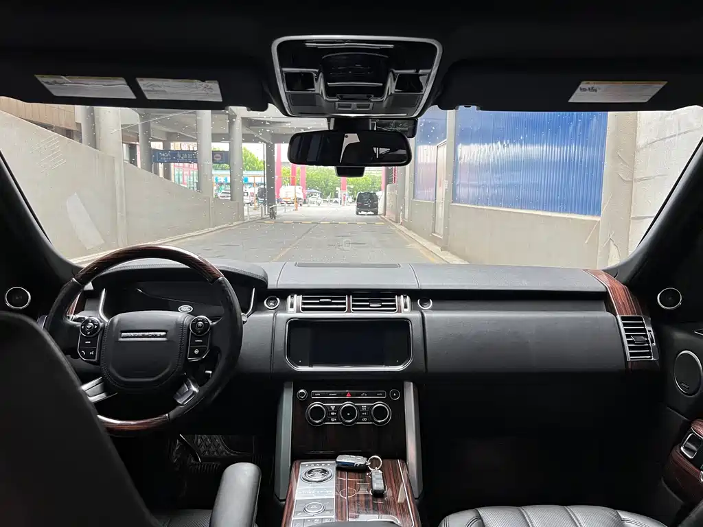 Land Rover Range Rover 2014 — фото 9
