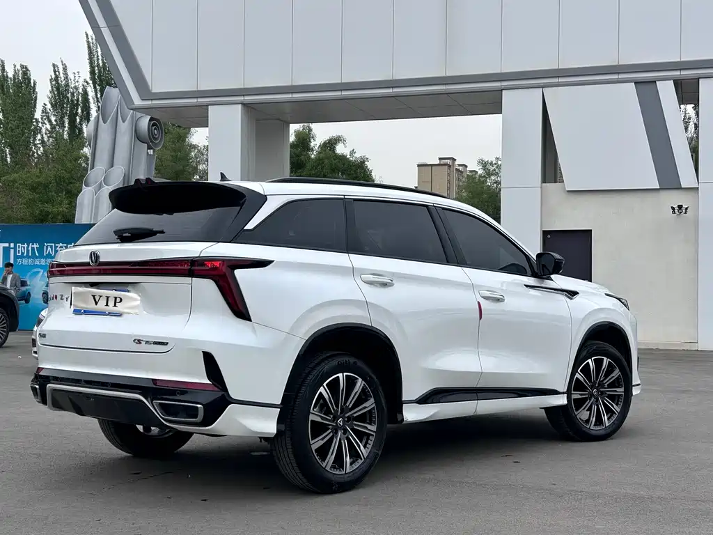 Changan CS75 PLUS 2025 — фото 6
