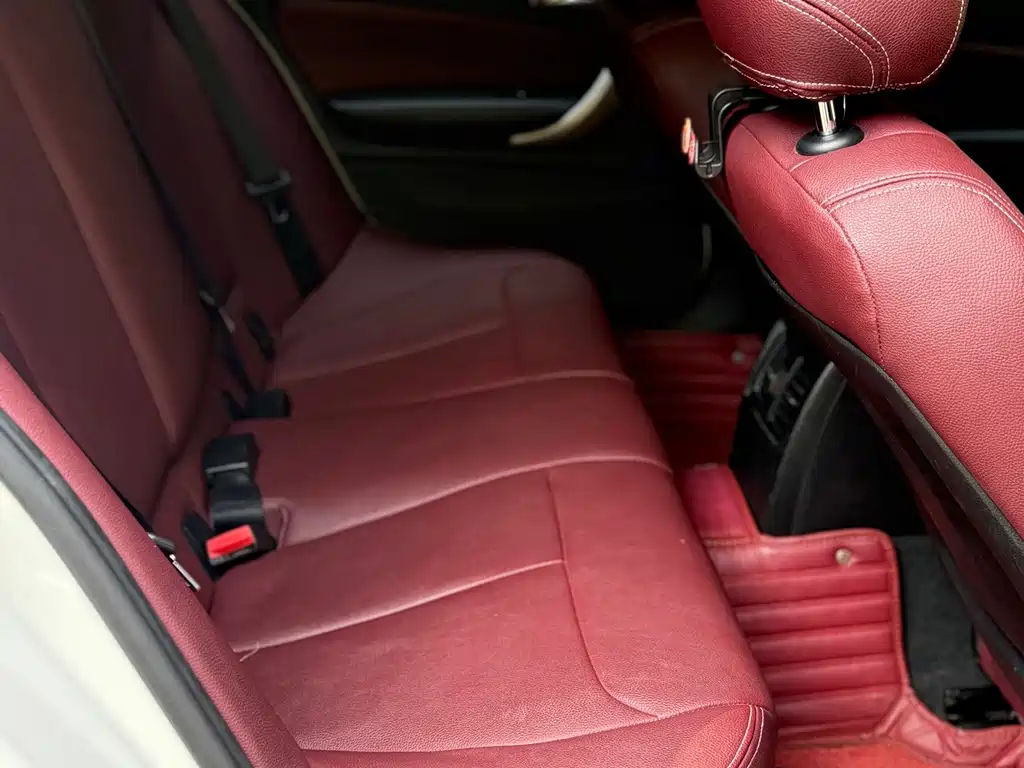 BMW 1 Series 2015