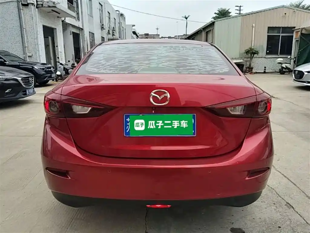 Mazda 3 Axela 2016 — фото 6
