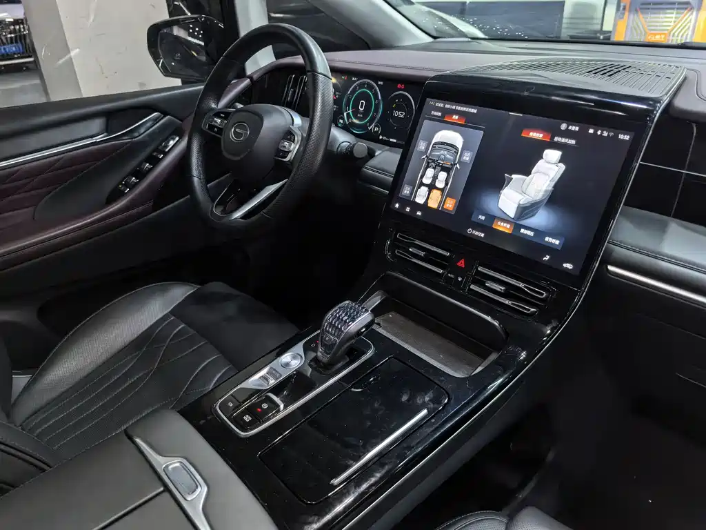 GAC Motor Trumpchi M8 2024 — фото 17