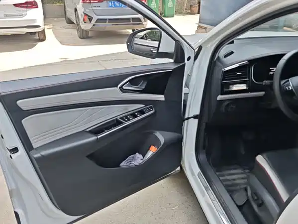 Jetta VS7 2023