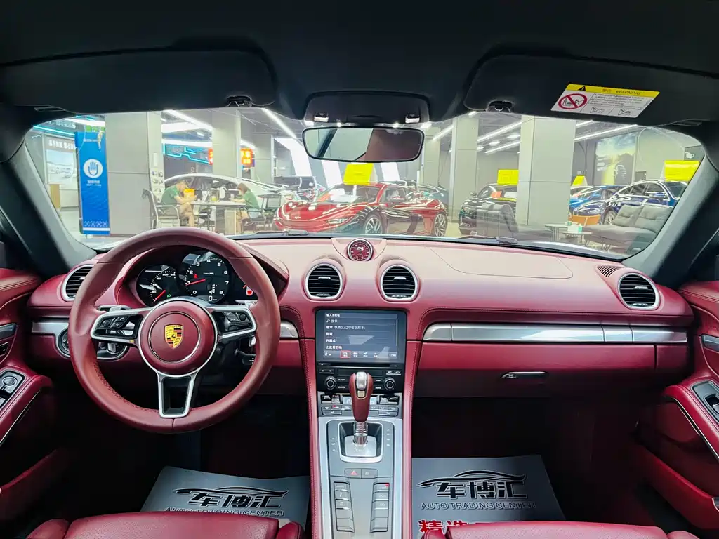 Porsche 718 2022 — фото 12