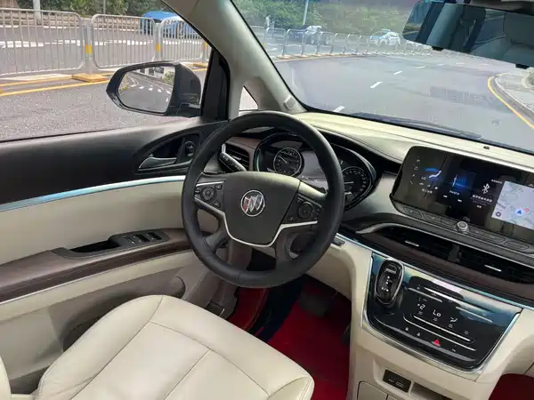 Buick GL8 2021