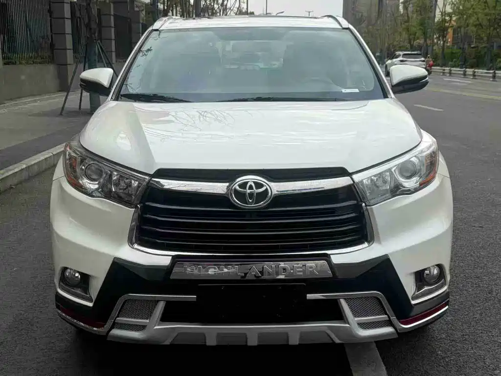 Toyota Highlander 2016 — фото 2