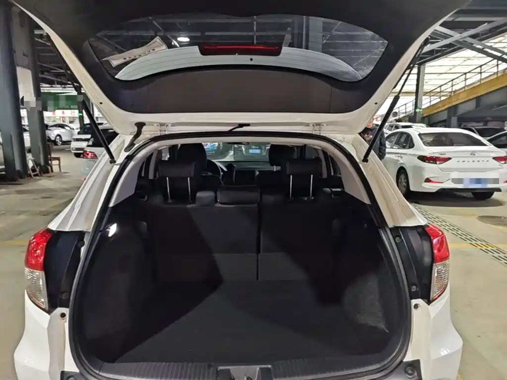 Honda Vezel 2022 — фото 15