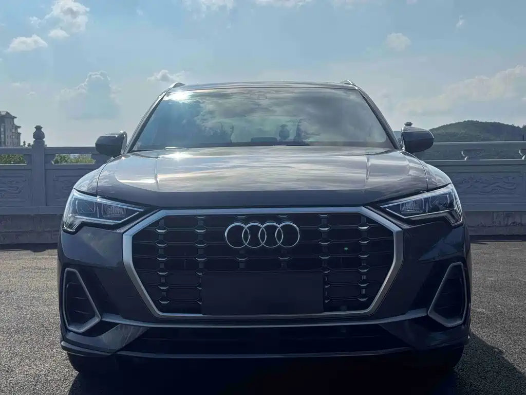Audi Q3 2023
