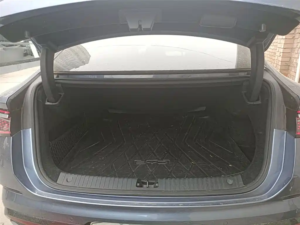 BYD Seal 2024 — фото 19