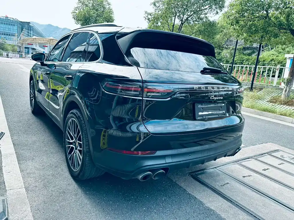 Porsche Cayenne 2019