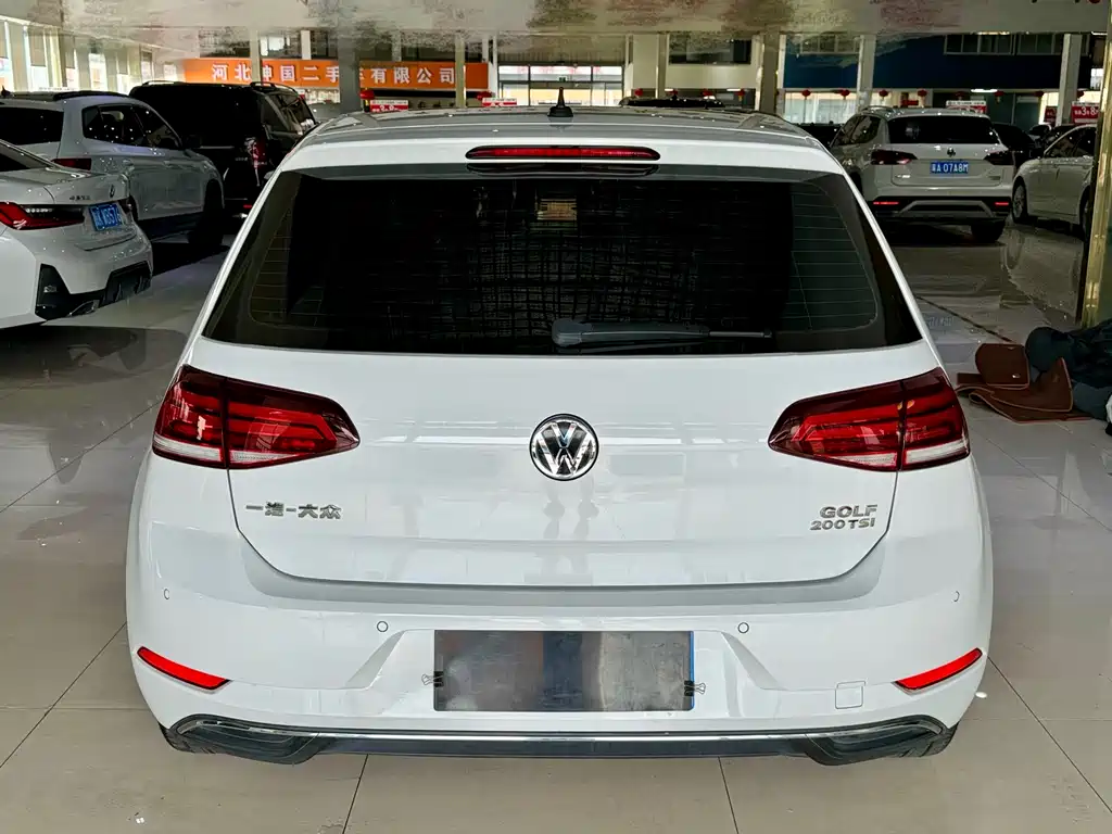 Volkswagen Golf 2019 — фото 17