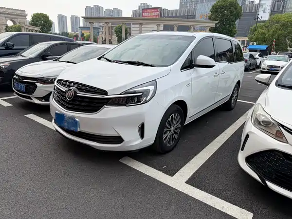 Buick GL8 2022