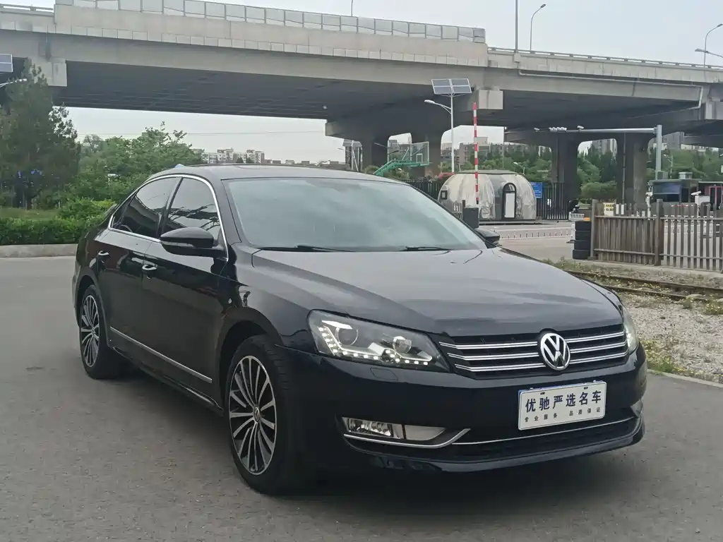 Volkswagen Passat 2014 — фото 4