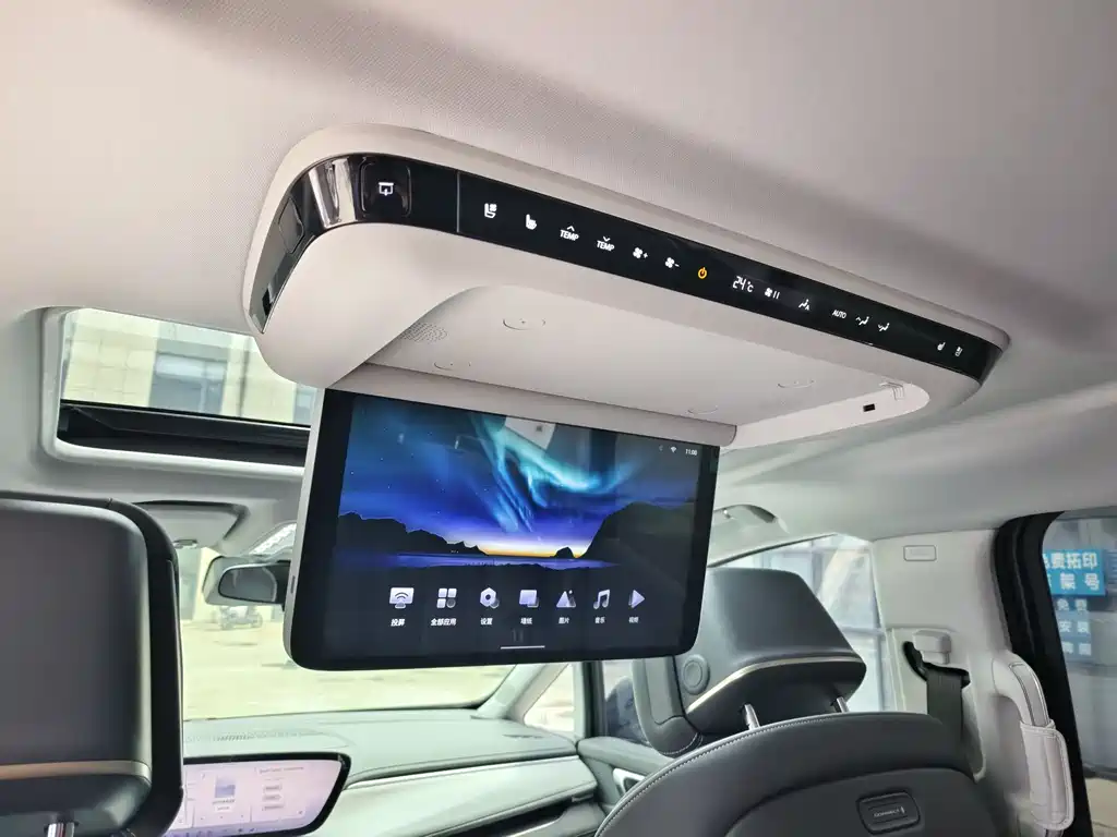 Buick GL8 Hybrid 2025 — фото 16