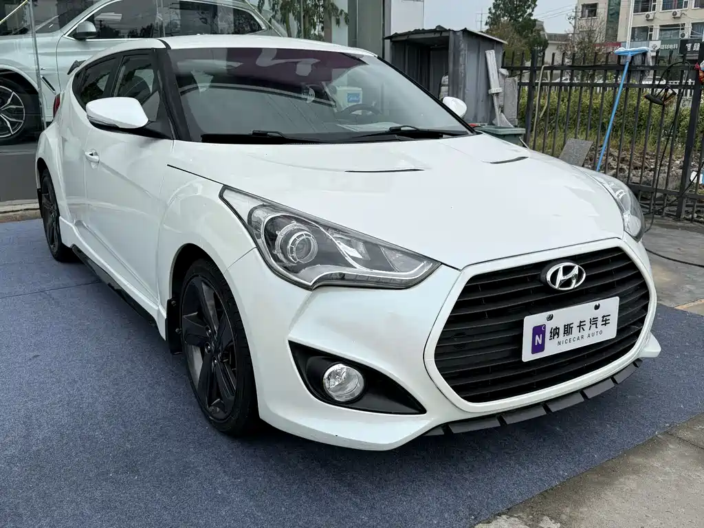 Hyundai Veloster 2015 — фото 3
