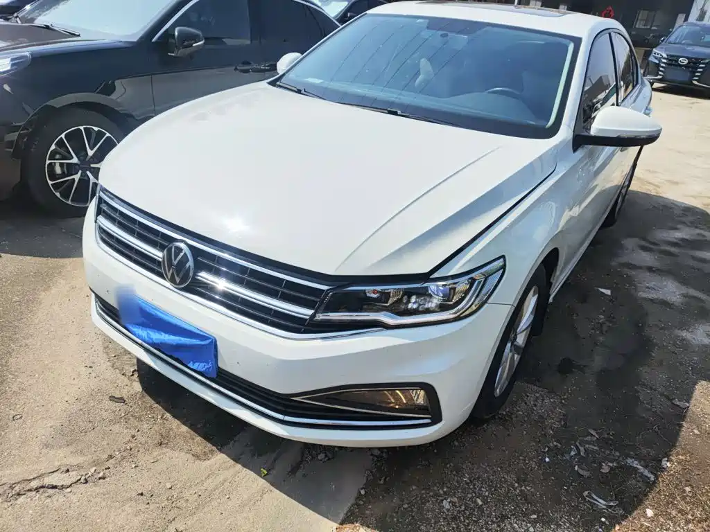 Volkswagen Bora 2021
