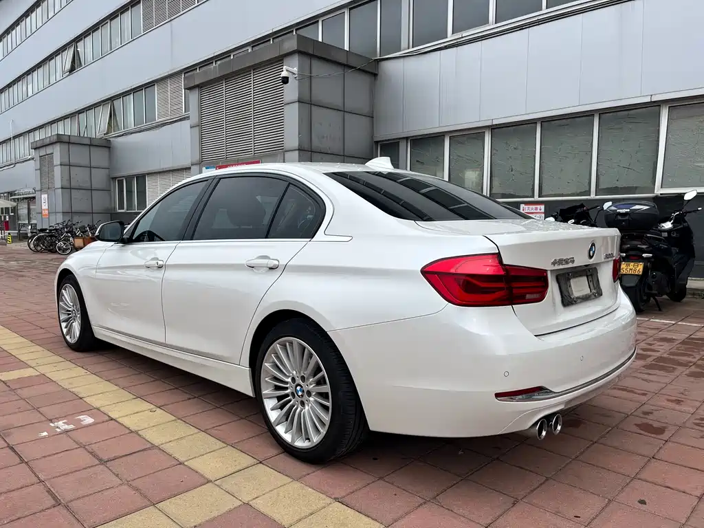 BMW 3 Series 2018
