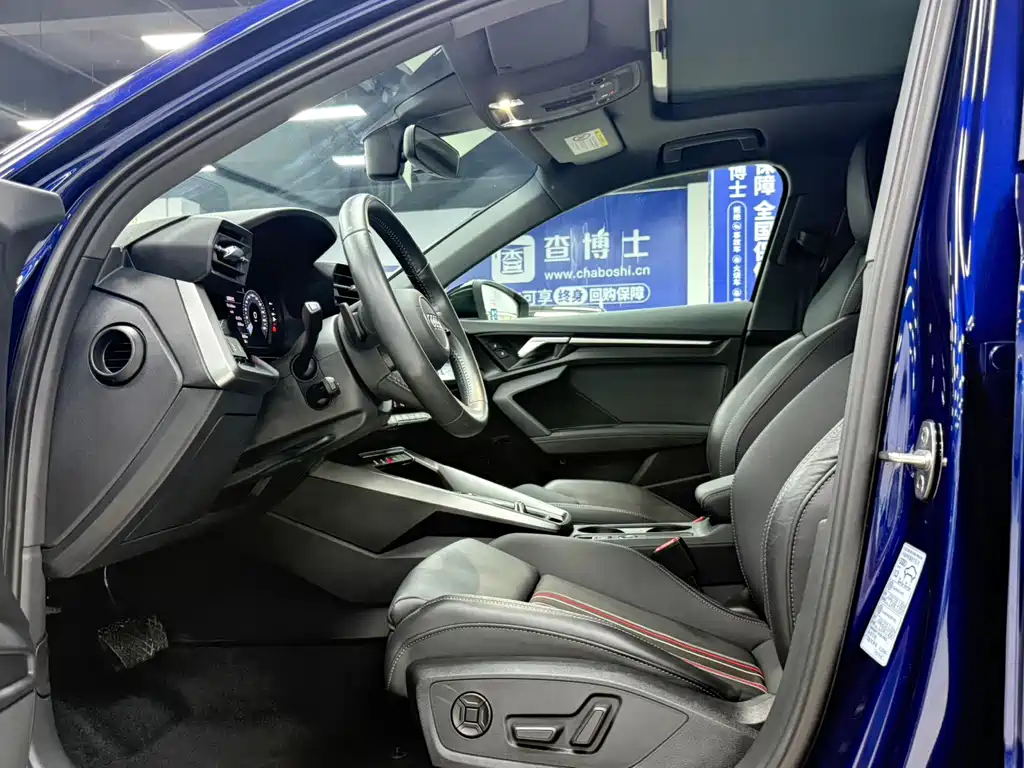 Audi A3 2022 — фото 17