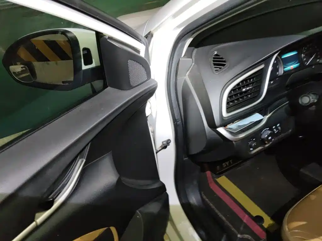 Buick Excelle 2018 — фото 14