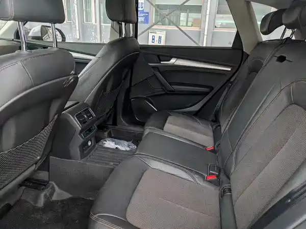 Audi Q5L 2018