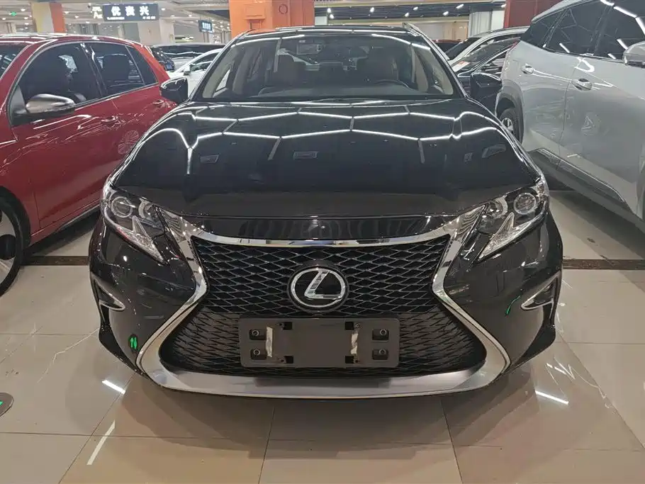 Lexus ES 2017 — фото 2