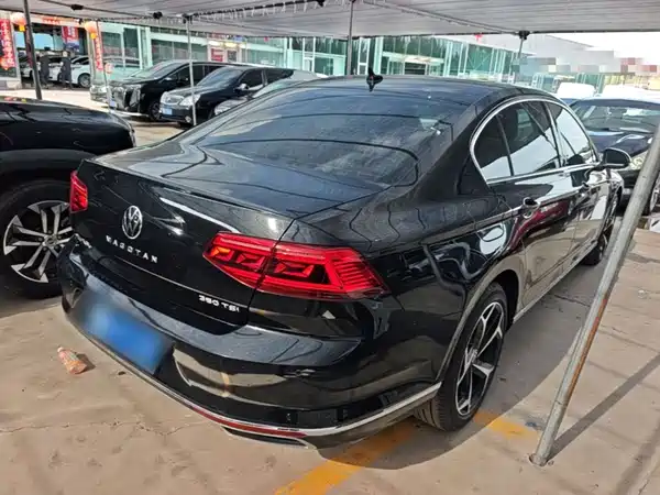 Volkswagen Magotan 2021