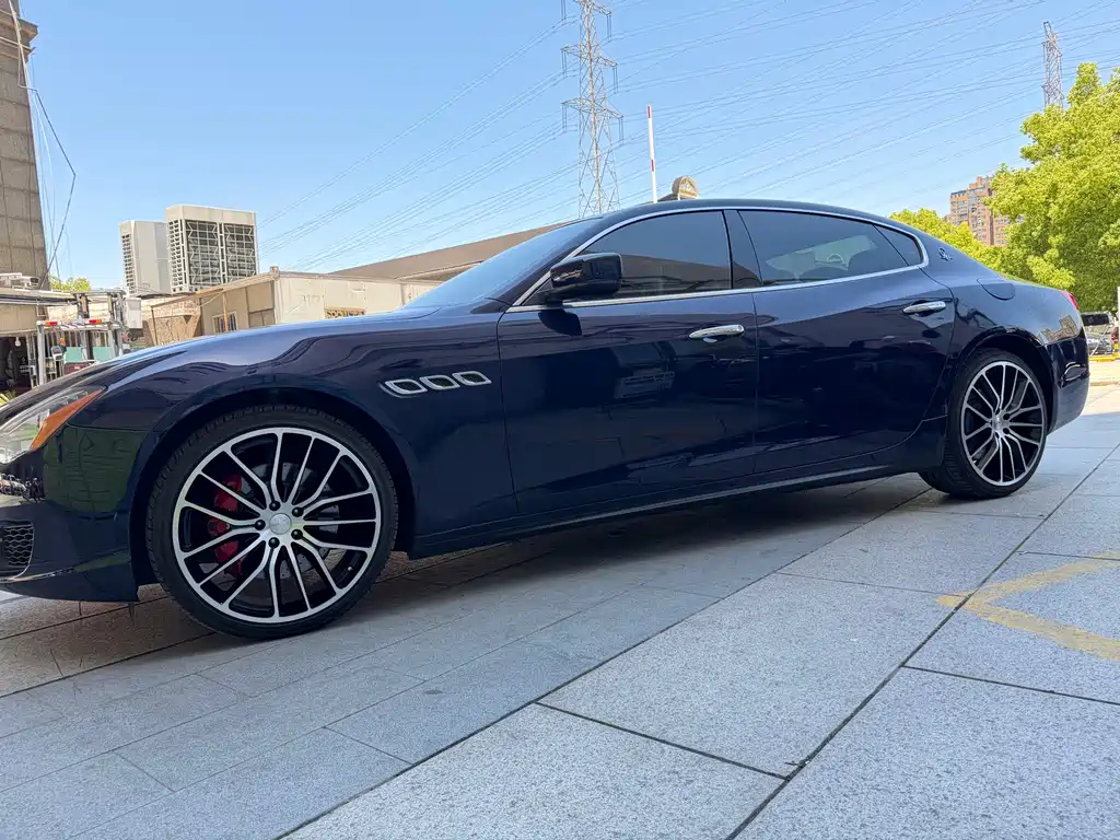 Maserati Quattroporte 2015 — фото 4