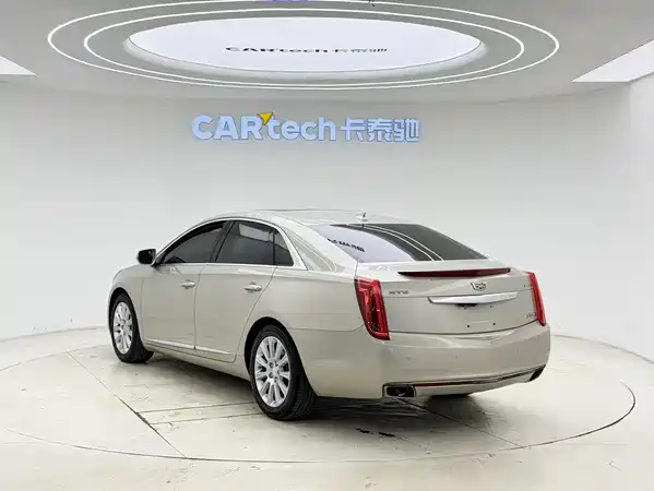 Cadillac XTS 2016