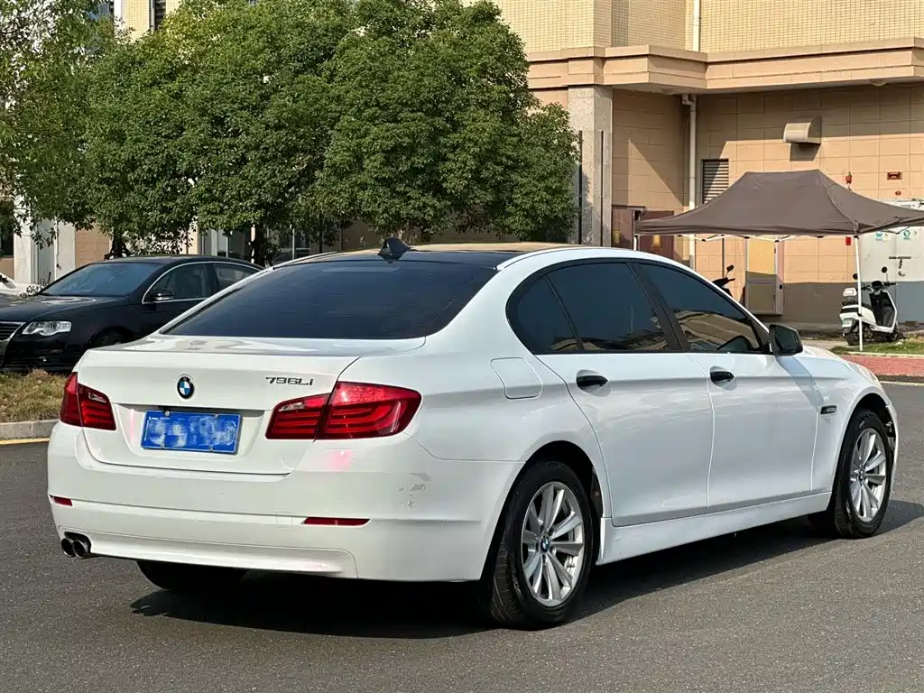 BMW 5 Series 2013 — фото 5