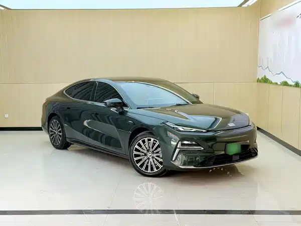 Geely Galaxy Starshine 8 2025