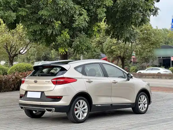 Geely Emgrand GS 2018