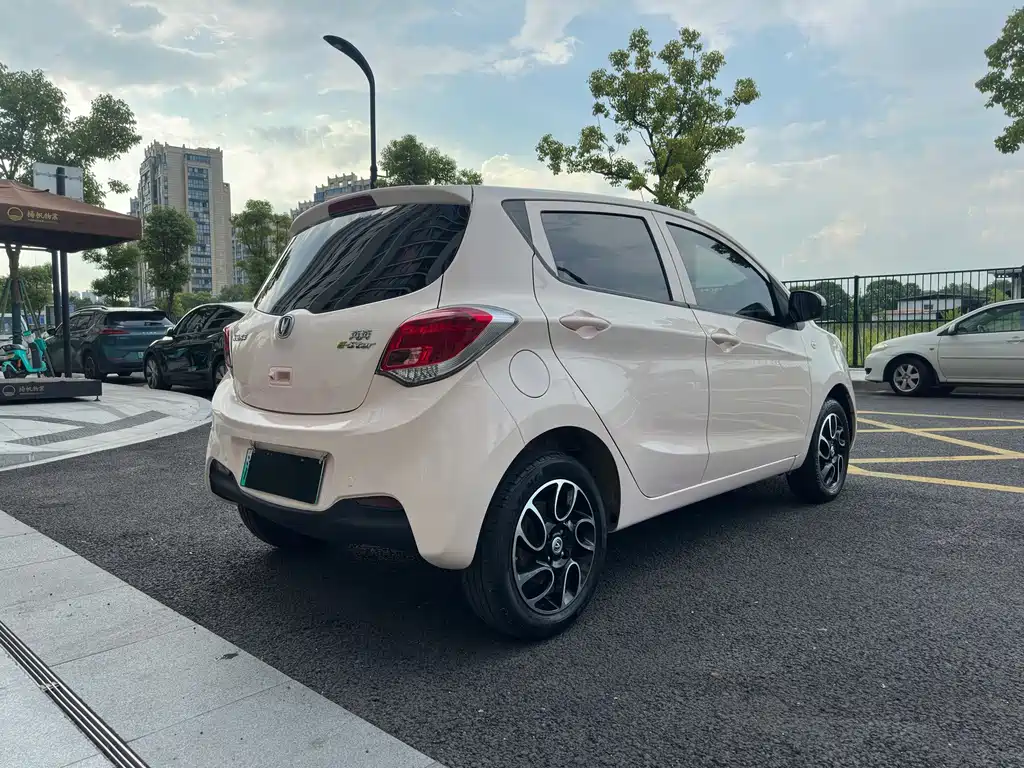 Changan Benben E-Star 2022