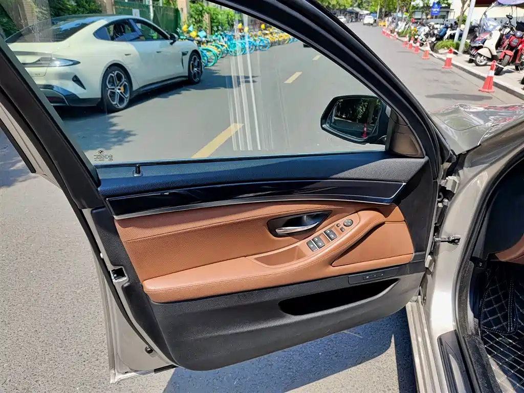 BMW 5 Series 2014