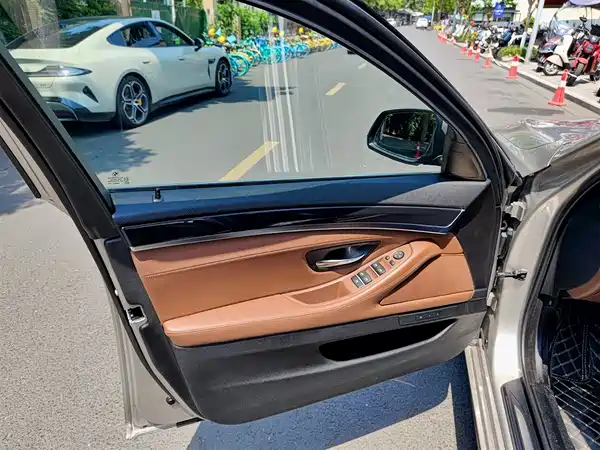 BMW 5 Series 2014