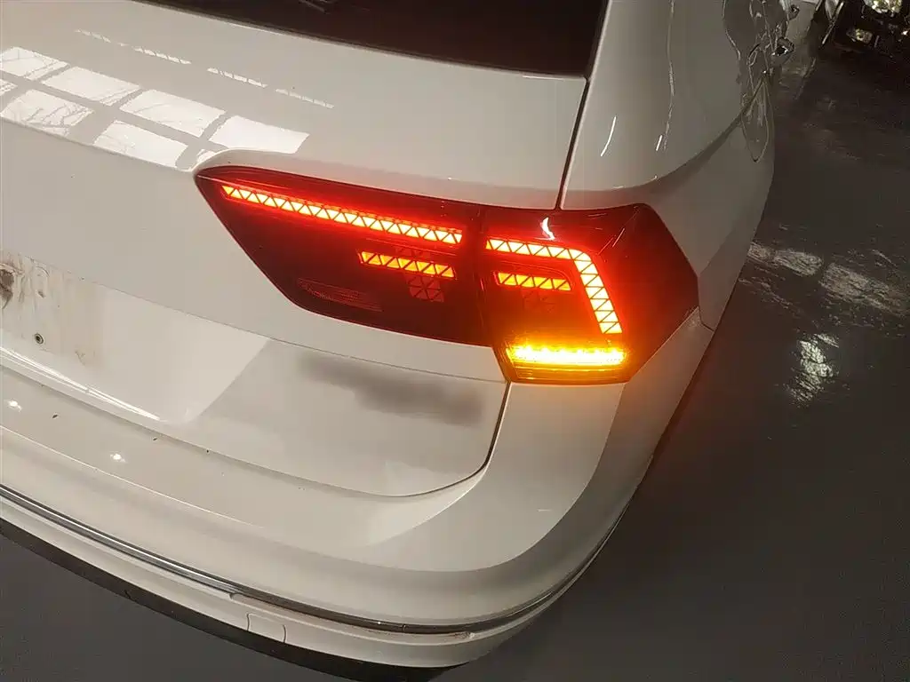 Volkswagen Tiguan L 2019 — фото 8
