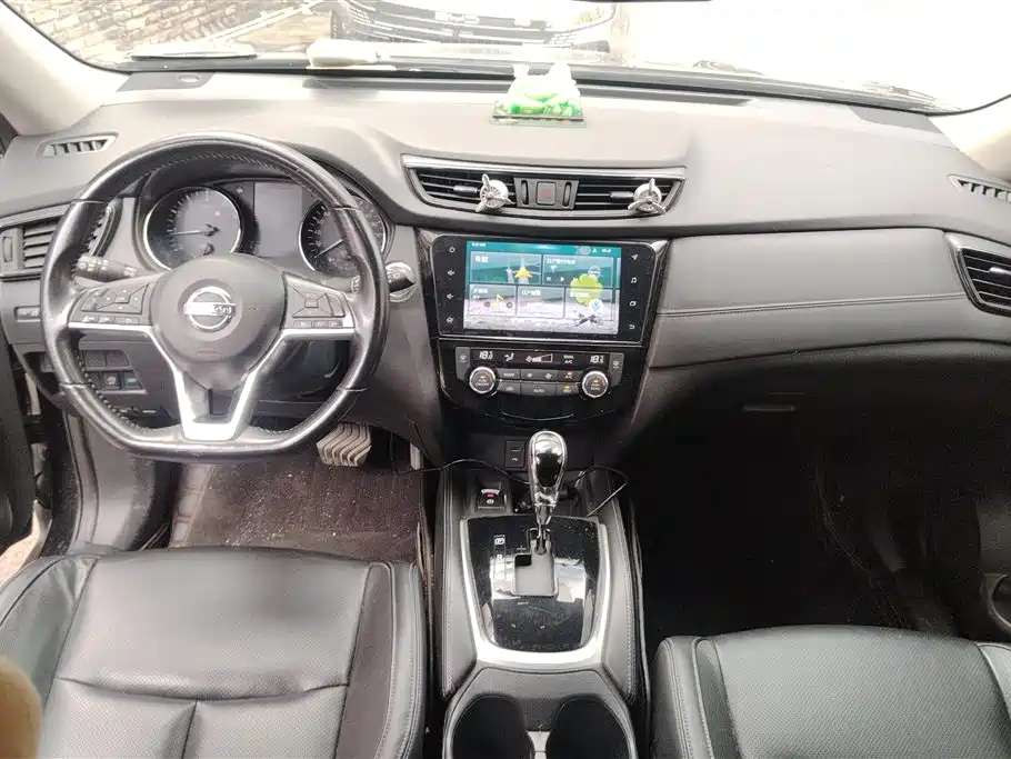 Nissan X-Trail 2020 — фото 12