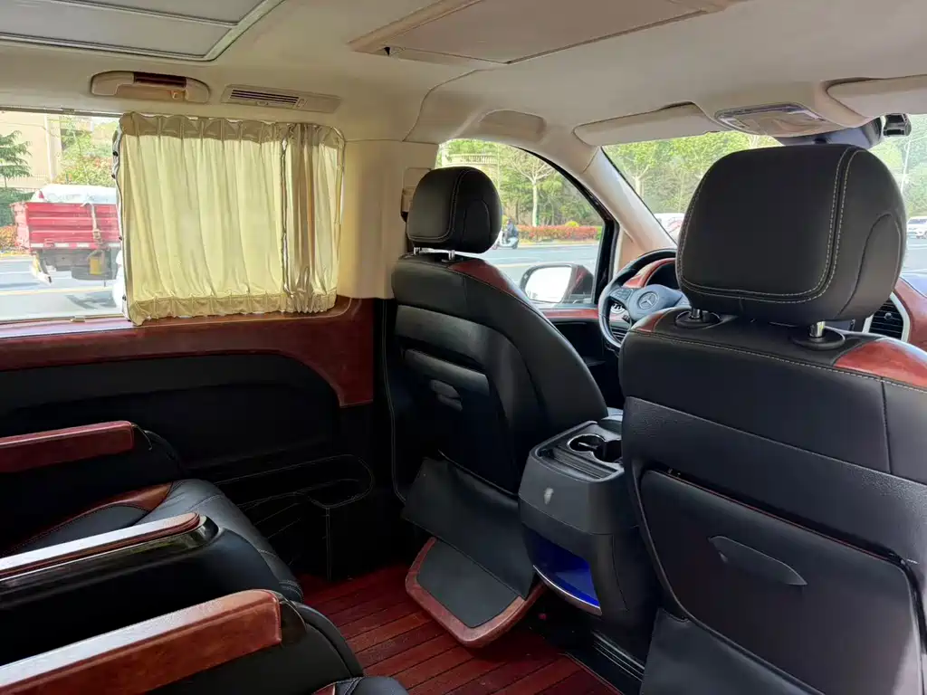 Mercedes-Benz Vito 2020 — фото 10